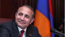 Հովիկ Աբրահամյանը հիվանդանոցն իրենով է անելու