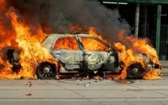 Արտաշիսյան փողոցում ավտոմեքենա է այրվել