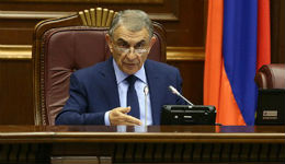 ԱԺ նախագահը ազատվում է պորտաբույծներից