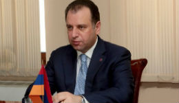 Հայաստանի և Ադրբեջանի Պնախարարները մեկնել են Մոսկվա