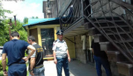 Ինչ կապ ունեն «օրենքով գողերը» Գյումրու կրակոցների հետ. քաղաքը շրջափակված էր ոստիկաններով